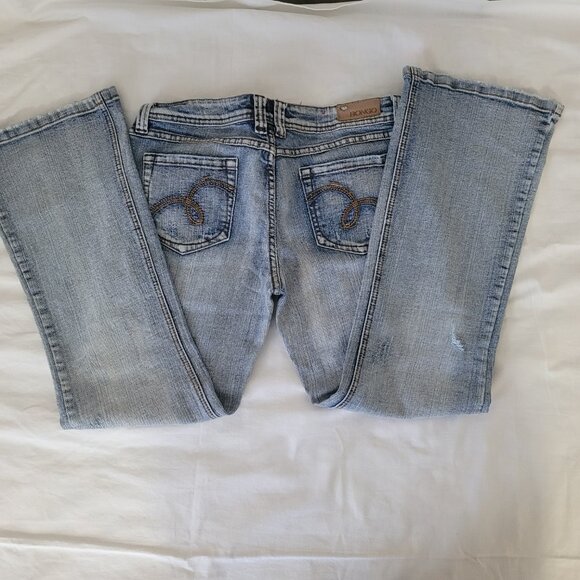 Bongo Jeans Faded Blue Low Rise Flirty Boot Cut Size 13 Womens Juniors - Picture 5 of 15